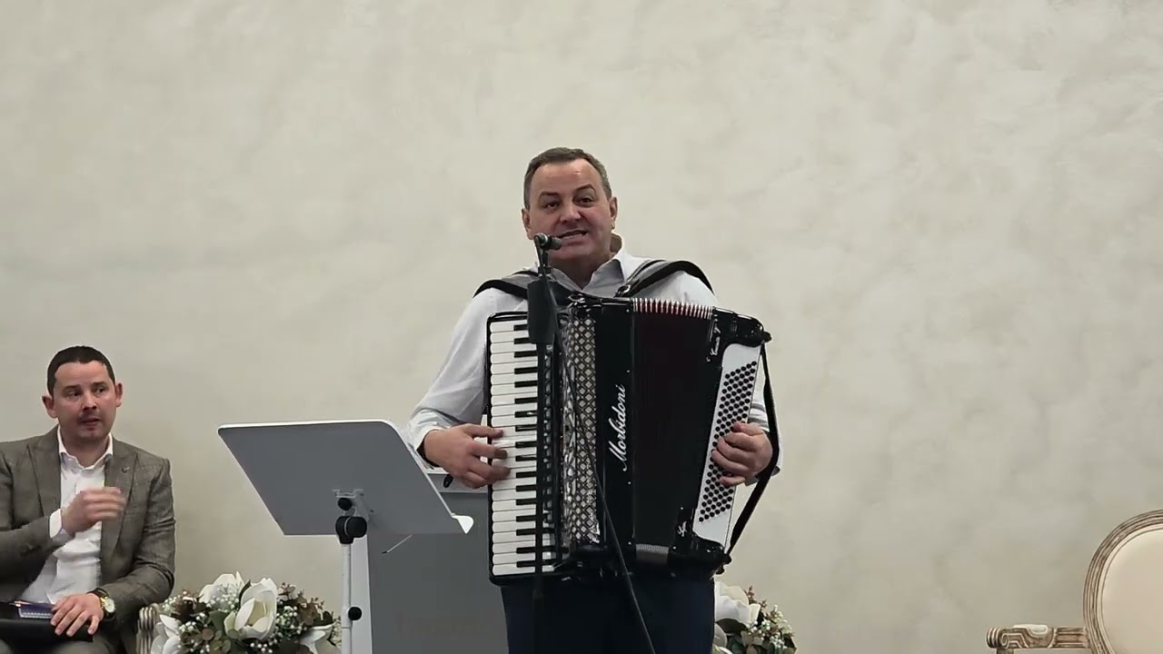 Călătorim prin pustia aceasta.. Dănuț Aschilean 