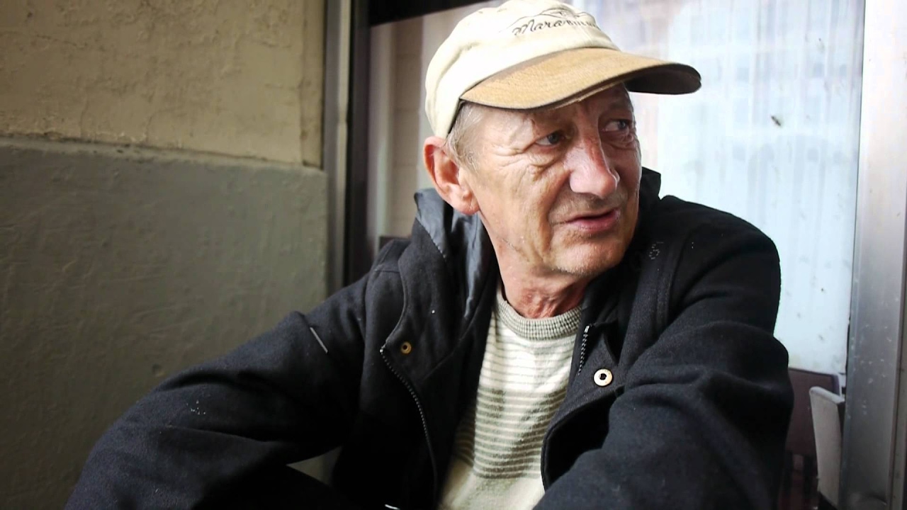 Len tells the truth about sleeping rough in wet weather.