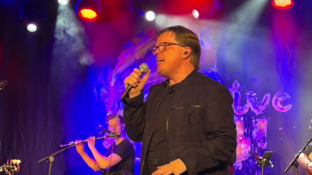 Angelo Kelly- I Can‘t Help Myself 1.03.26 Mainz @AngeloKellyOfficial 