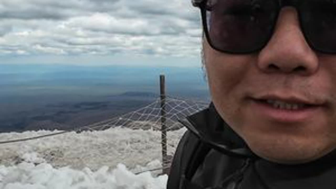 离开集安沿G331国道去长白山天池，看看化冰期的中朝国境湖 