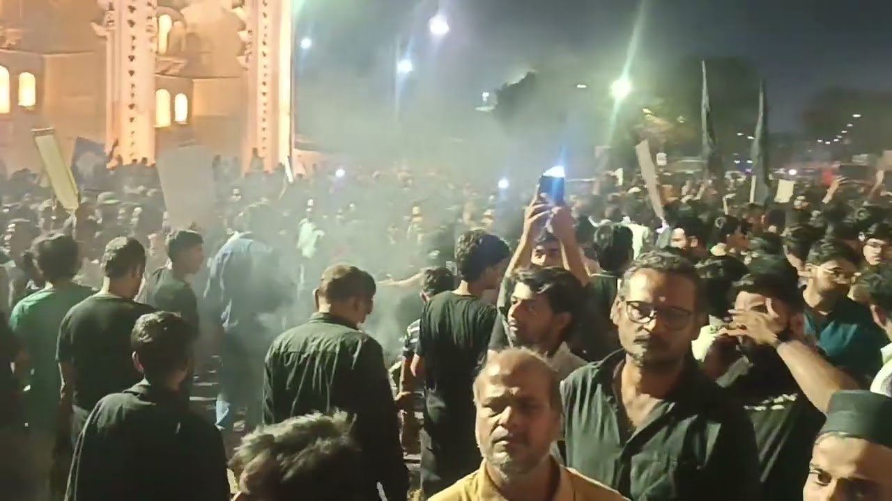 Protest at Bada Imambada, Lucknow