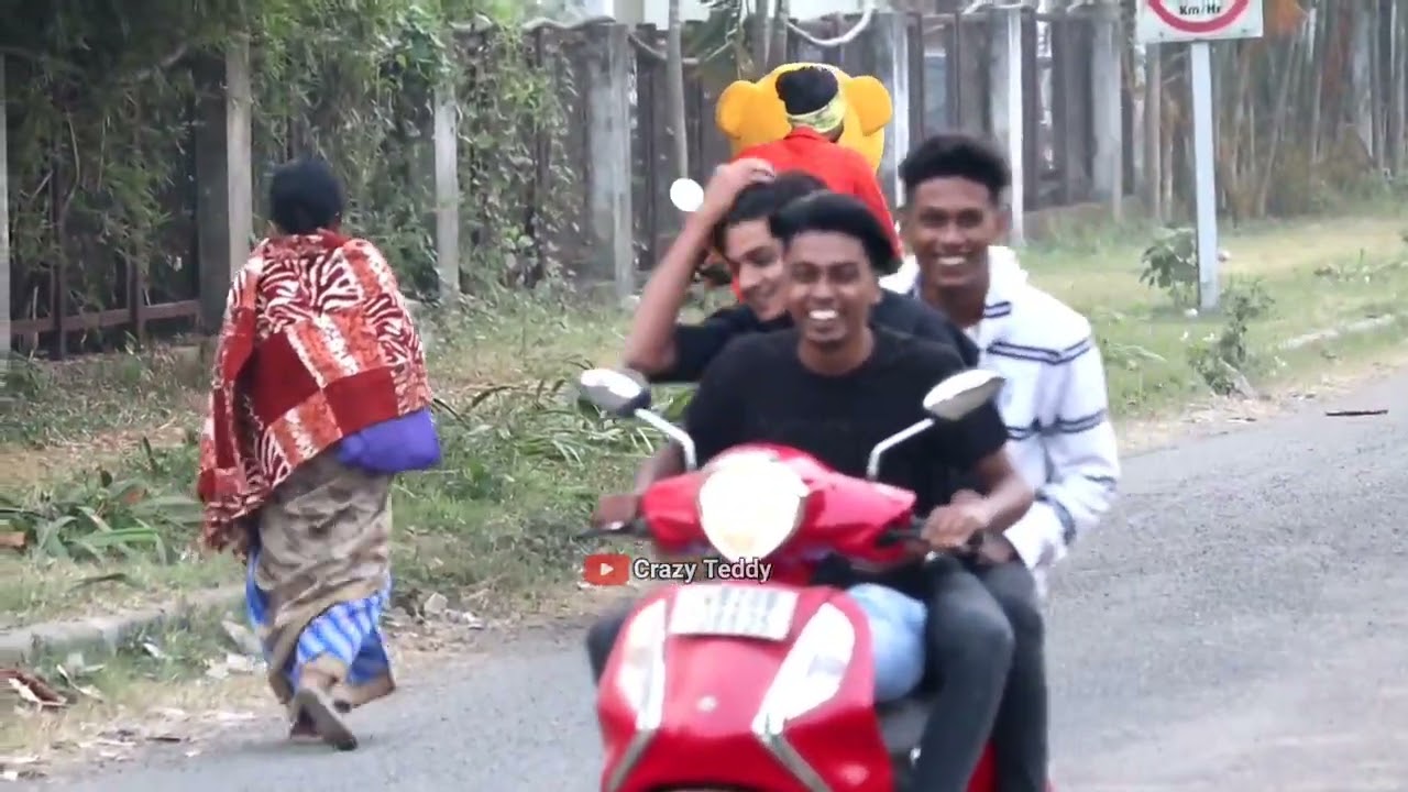 Human Teddy Bear Prank On Public 😳 Funny Videos 🤣😂 Crazy Teddy