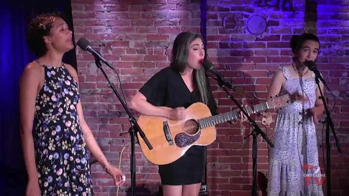 Heather Maloney - Live At Caffe Lena