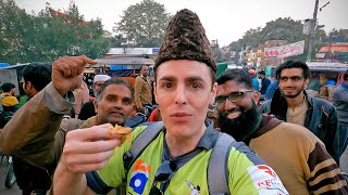 Street Food in Chaotic Old Lahore 🇵🇰