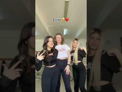 Türk liseli 3 çıtır kızdan okulda tiktok akım videoları en iyi dans videoları #shorts