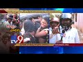 Hijra's Traffic Education to Motorists on Road in Anantapur