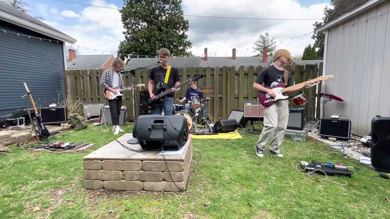 Matchhead LIVE at a backyard (4/16/22)