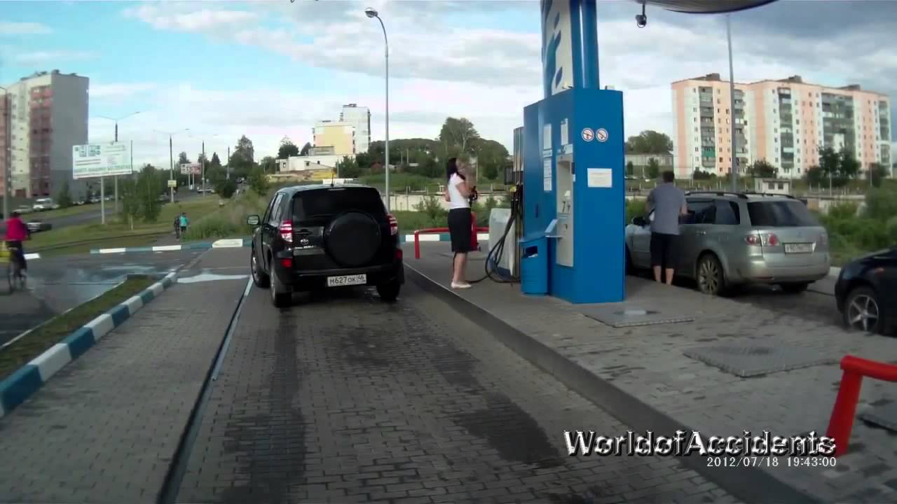 Авто разборки драки