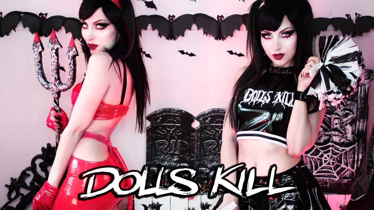 Killing dolls. Dollskill Halloween. House of Widow Dollskill. Goth Widow try on Haul Art. Halloween Costume try on Haul || Dolls Kill.
