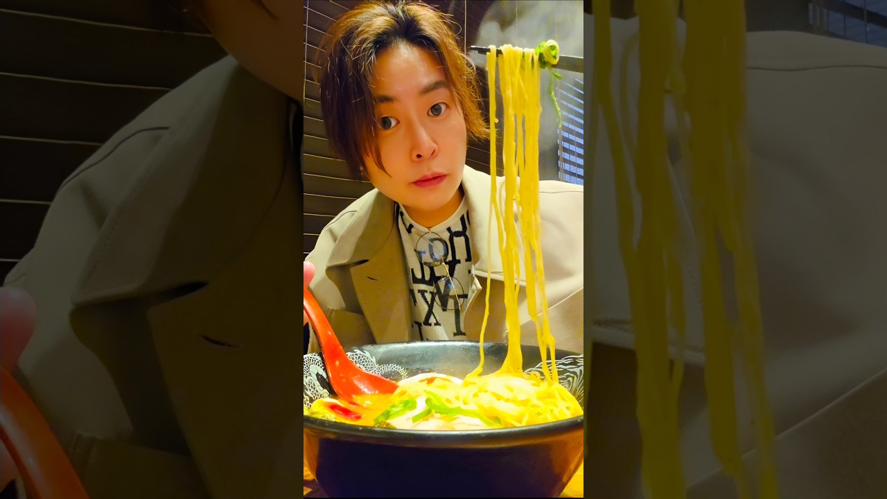 【ぼっち飯】ラーメン大食いします！#グルメ #ラーメン #shorts
