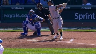 OAK@KC: Davis belts a two-run jack in the 4th