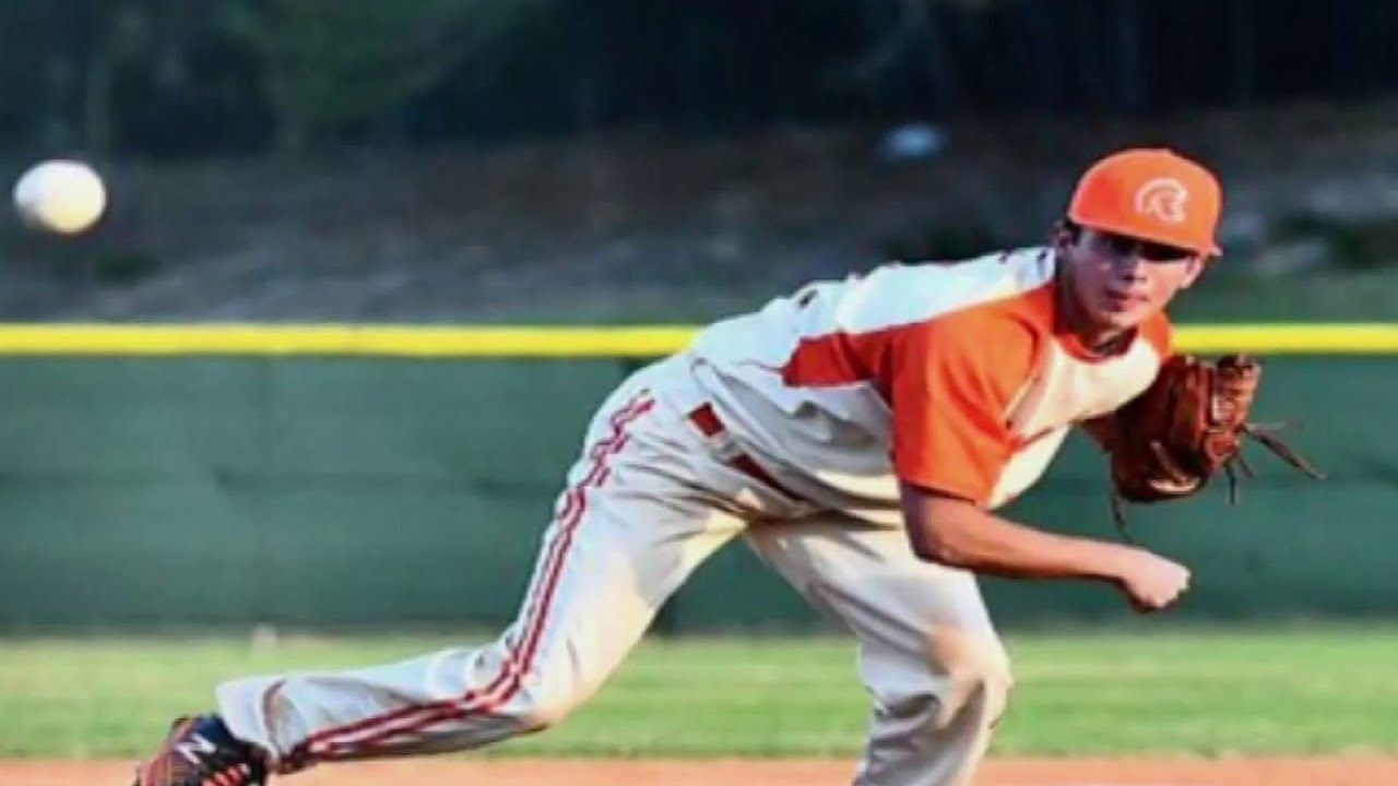 Senior Salute: University Titans baseball