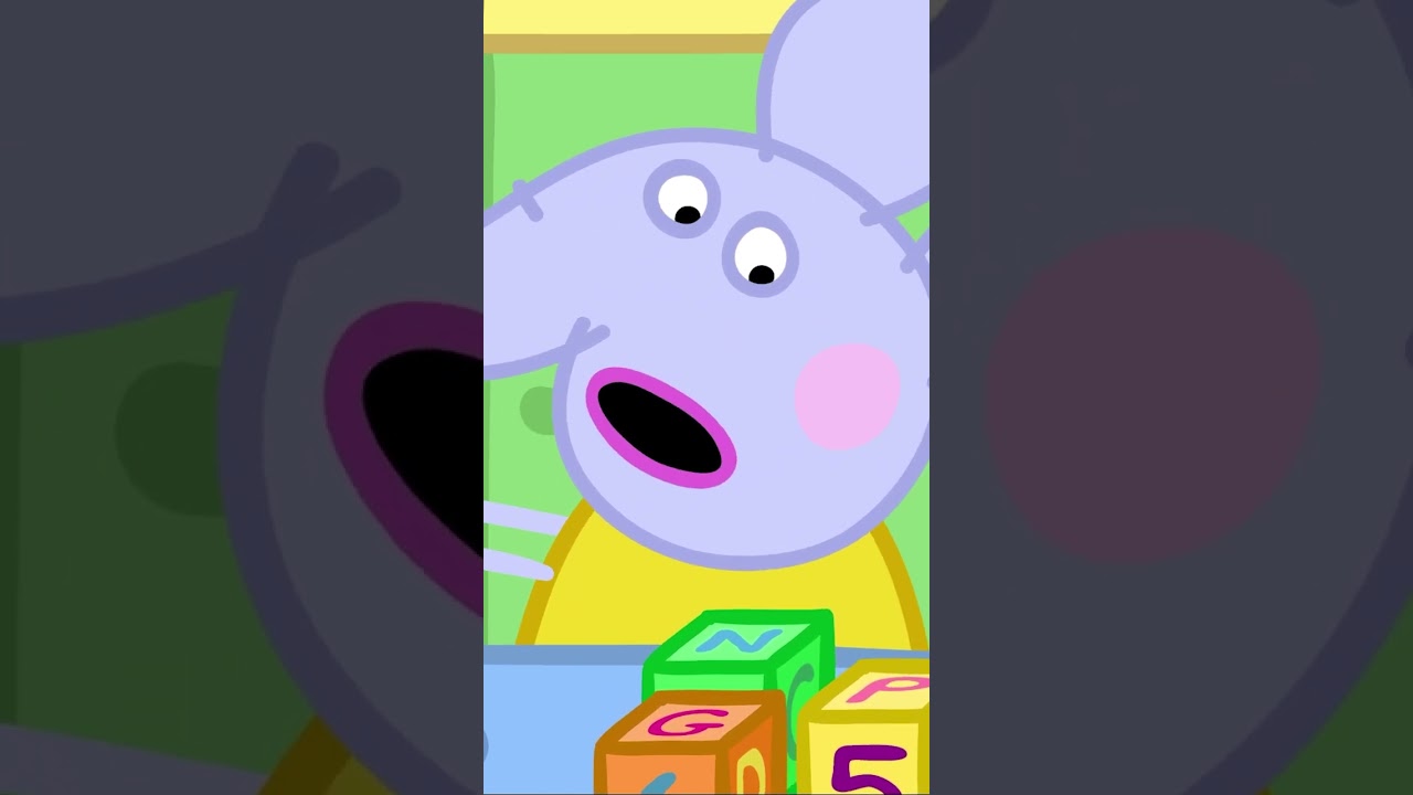 Emily Elephant is AMAZING at Building Blocks 