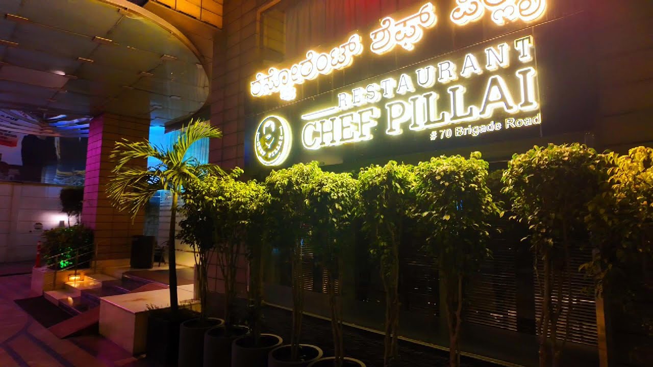 Dining at Chef Pillai Restaurant 🥘 | Authentic Kerala Cuisine on Brigade Road, Bengaluru 🇮🇳