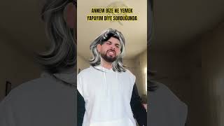 ANNEM AKŞAMA NE YEMEK YAPSAM DİYE SORMUŞTUR #arzenmurat #komedi #keşfet #funny #mizah #shorts