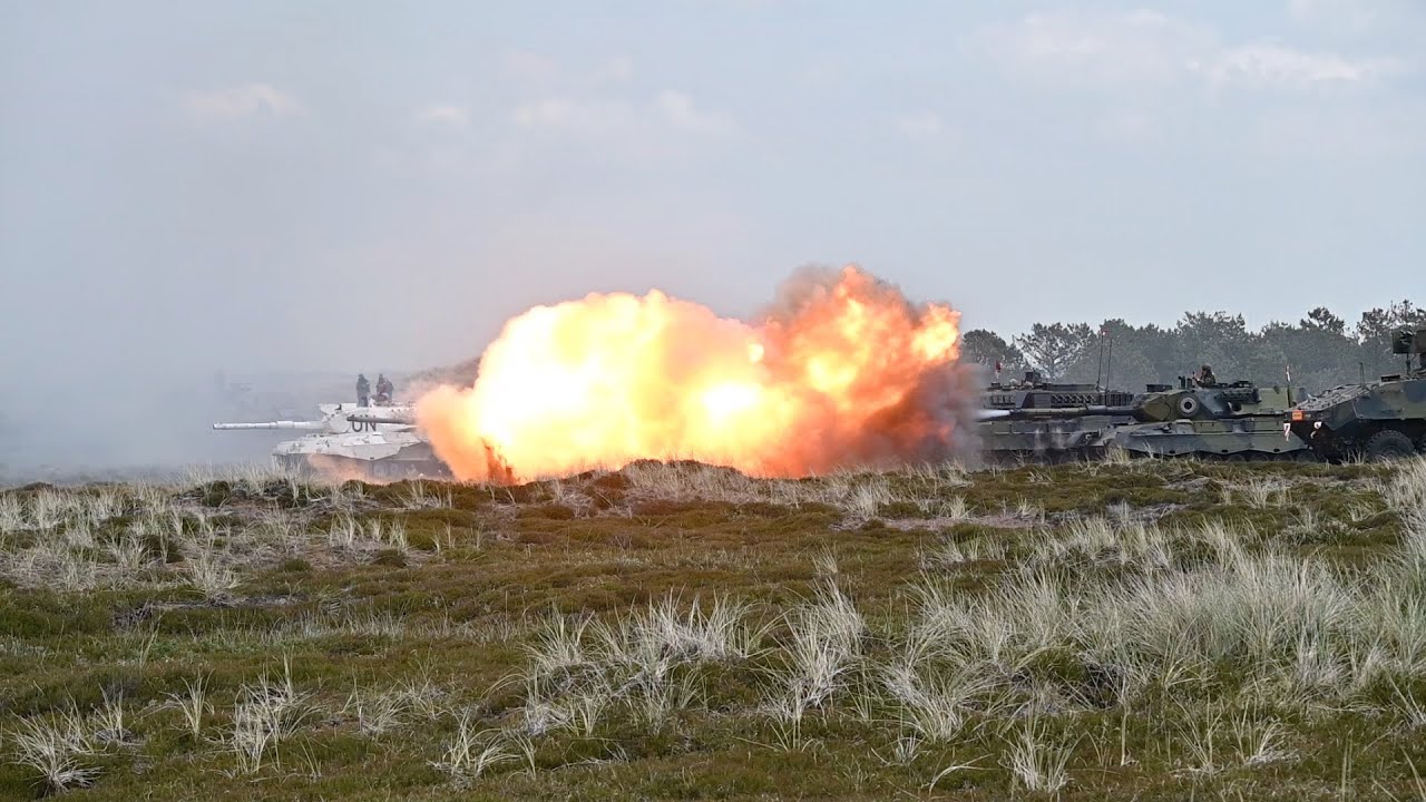 Live fire - Leopard 2A7 - Leopard 1A5 - Centurion - Cardom 10 - 12,7 machineguns