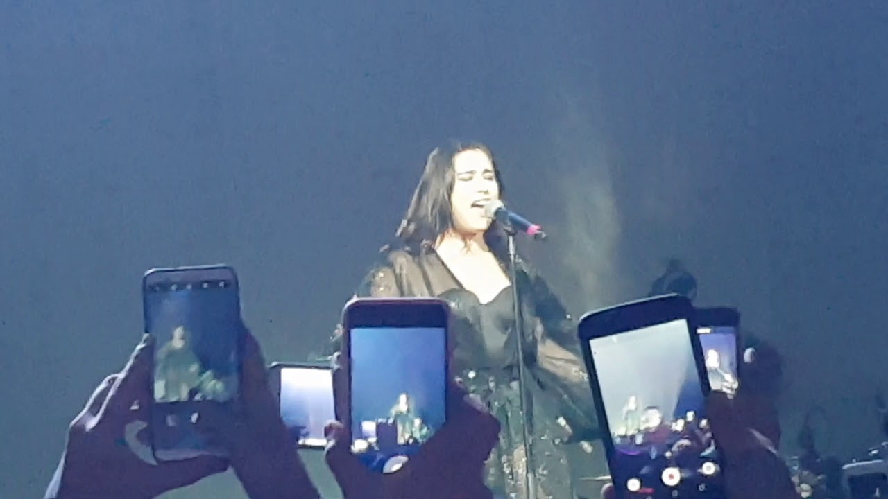 Lauren jauregui - Toy / back to me (Live HFKTOUR Chile) público euforico 😂