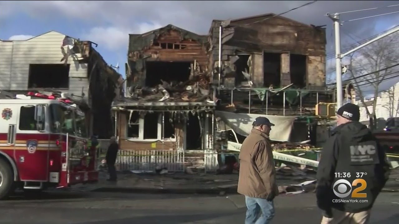 Families Displaced By 4-Alarm Fire In Queens - YouTube