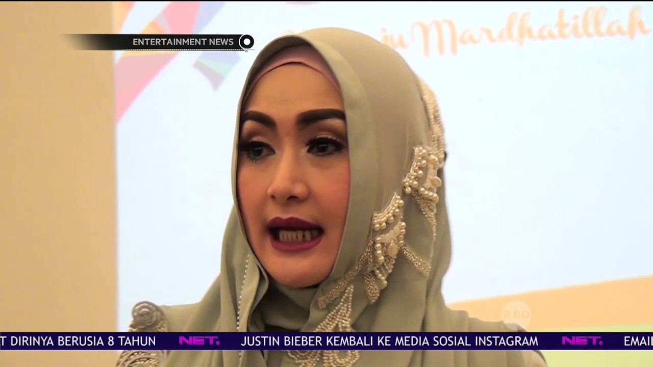 Setelah Berhijab Eddies Adelia Memiliki Banyak Tawaran Menjadi MC Setelah Berhijab Eddies Adelia Memiliki Banyak Tawaran Menjadi MC