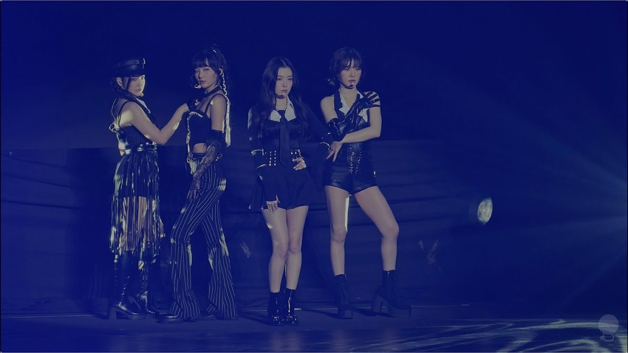 230507 R to V in MANILA - Pose+Beg For Me+ZOOM