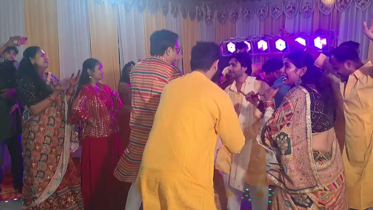 #chhote chhote bhaiyo ke bade bhaiya#original video #shadi geet