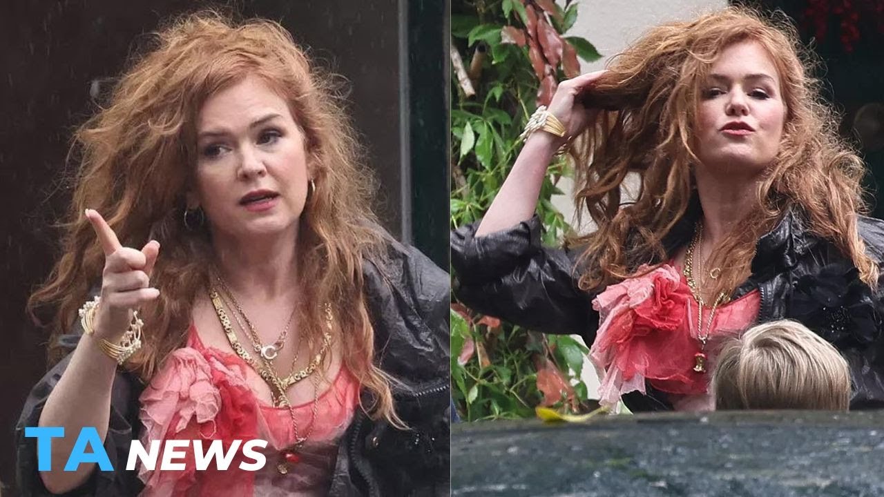 Isla Fisher Spotted on Set of New Bridget Jones Movie in London After