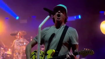 blink-182 - Bored to Death with Matt Skiba - live at the Palladium 02/13/2025 4K