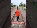 Awas Kereta!!! Bocil Berpetualang Di Rel Kereta Api