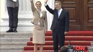 Hurbaşkanın Eşi Eskort Kız Mıydı