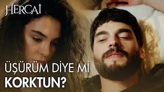 Reyyan, Miran'ın üstünü örterken yakalandı - Hercai Efsane Sahneler