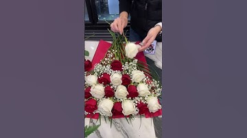 Thumbnail of Layed Roses