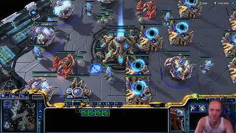 Starcraft 2 Shorts: [Headphone Warning] Protoss Player