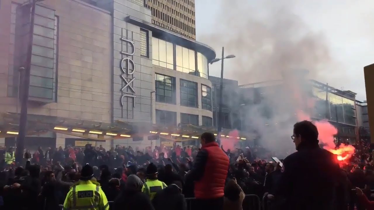 paris fans day PSG Fans at Manchester United and in Manchester City Centre ahead of Champions League