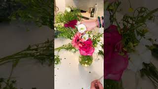 Making Pinterest worthy flower arrangements! #floralarrangement #flowers #pinterest