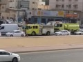 الدفاع المدني مقفلين عليه الاشارة خوفا من ساهر