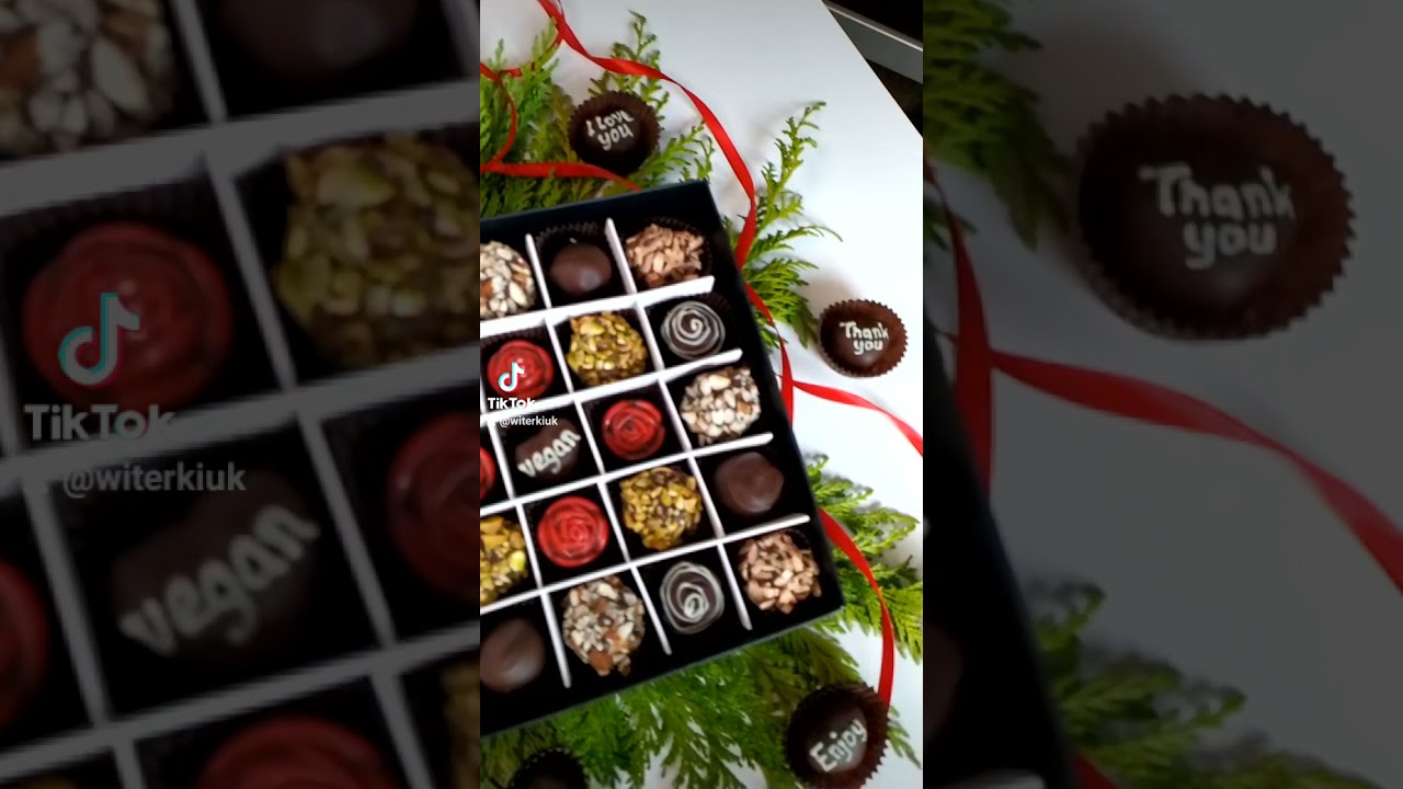 Vegan artisan chocolate Witerki. Free shipping. UK, USA, Canada, Europe, Australia. Gift box 25