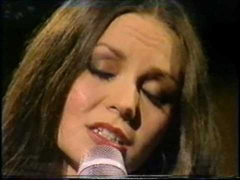 Crystal Gayle - When I dream