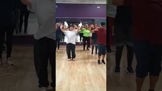 La Cumbia de los Vaqueros - Zumba Fitness - Bukanos - Ballin Animan #zumba #cumbia #dance
