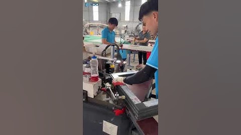 Xưởng sản xuất nhôm kính ADO Việt Nam | Máy Ép Góc