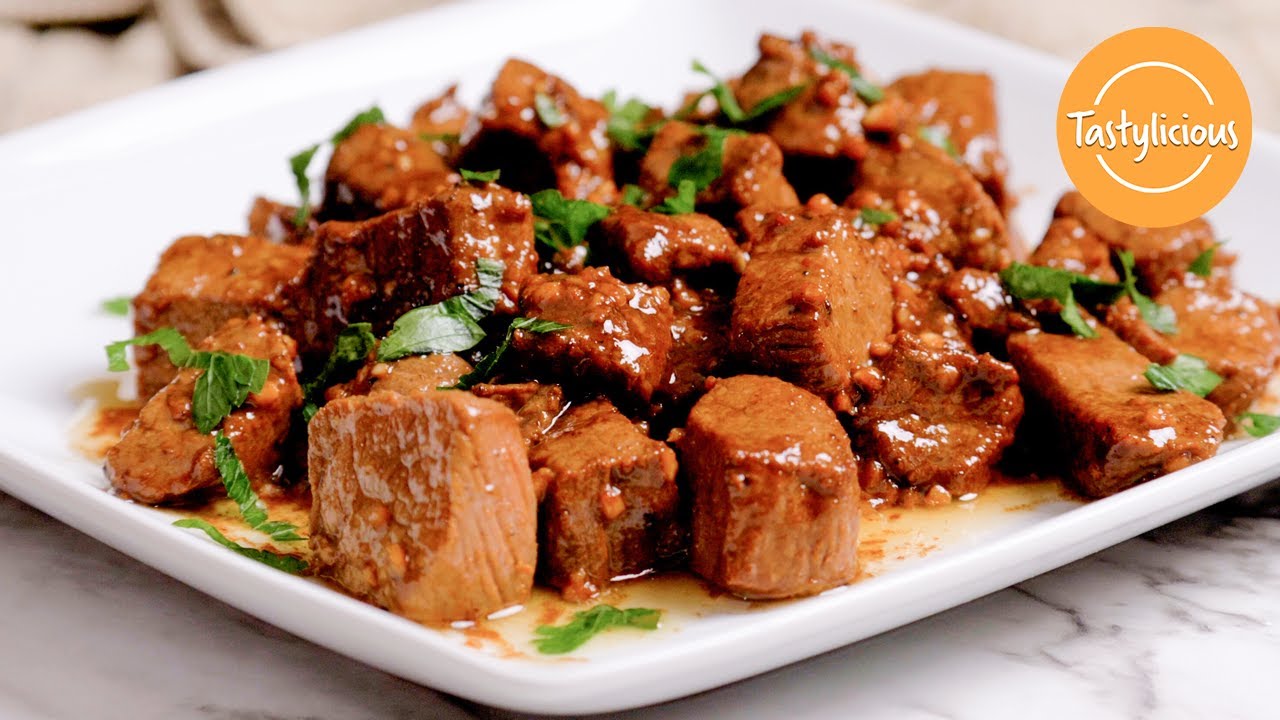 How To Make Garlic Butter Steak Bites (Steak Recipes For Dinner