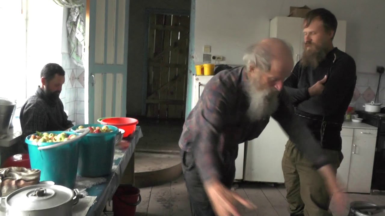 Исх. 2:14 кто поставил тебя начальником и судьёю над нами?   23. 08. 2018