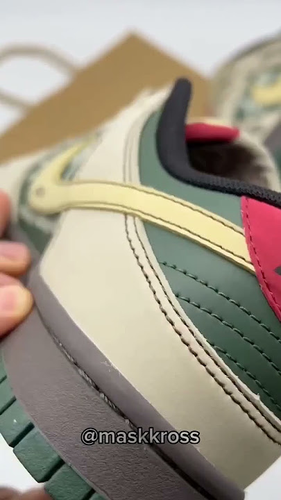 Nike Dunk Low BMW M3