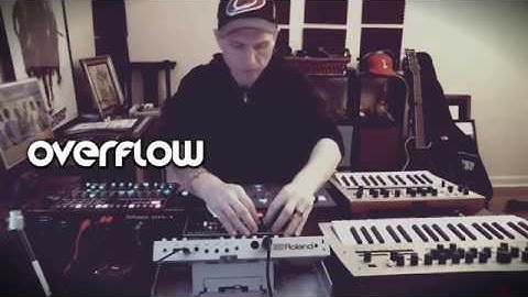 Overflow and RISC. Live acid house. TB03,TB3, Minilogue,Monologue, MX1