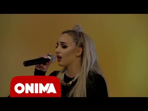 Aida Doci - E Kujtoj At Takim