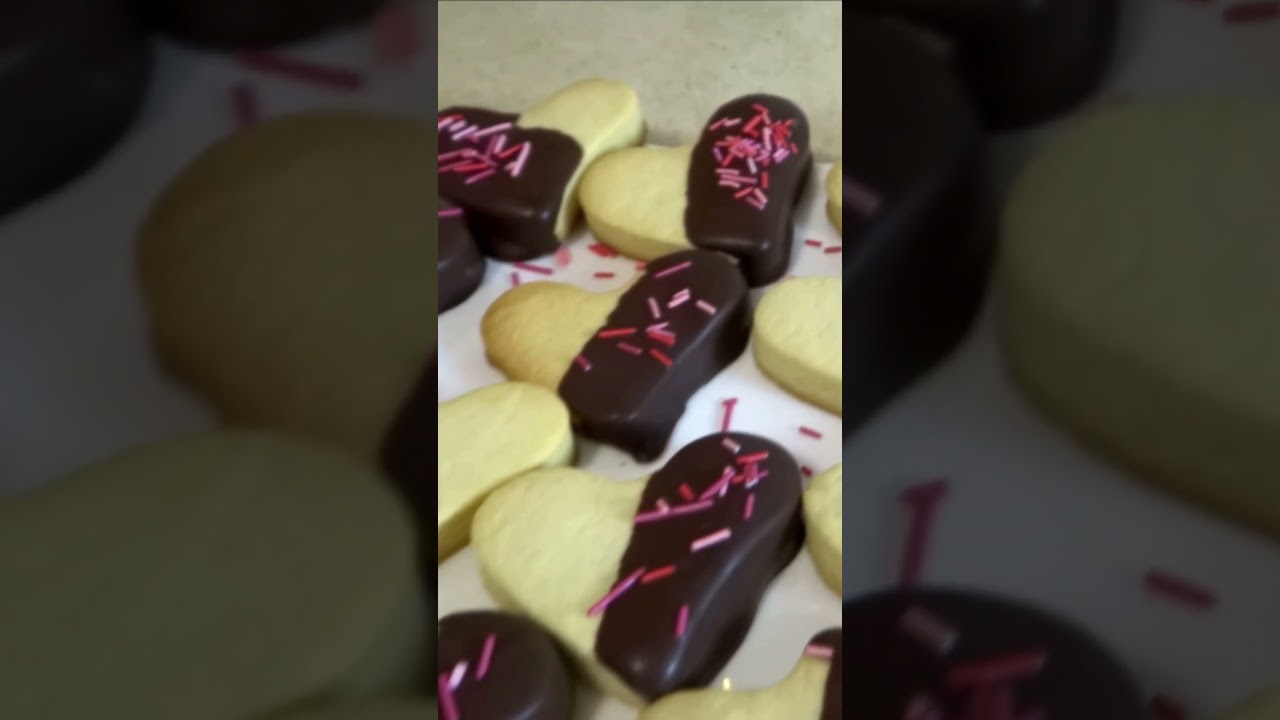 Valentine&rsquo;s Day Sugar Cookies