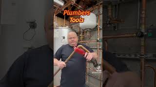 Milwaukee M12 Cordless Pipe Cutter Honest review. Plumber gives honest reviews on plumbing tools