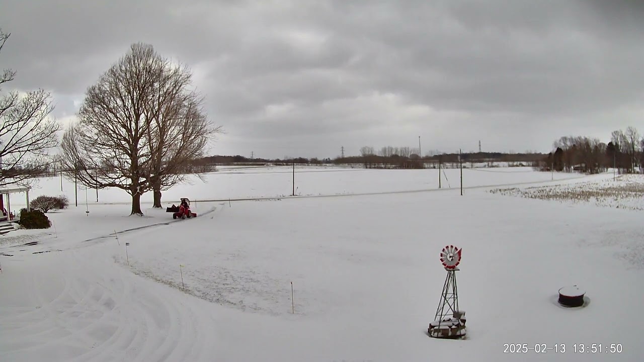 Branson 2510h , front loader, rear king Kutter 3 point 6' blade,  snow.