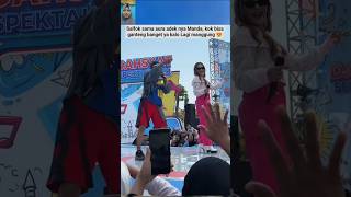 Fajar Bikin Salfok Netizen