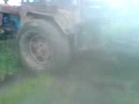 drifturi pe zapada la arat cu UTB 650 in gradini