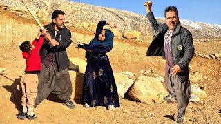 {Afsaneh's sudden confrontation with Ali and a clash between them!